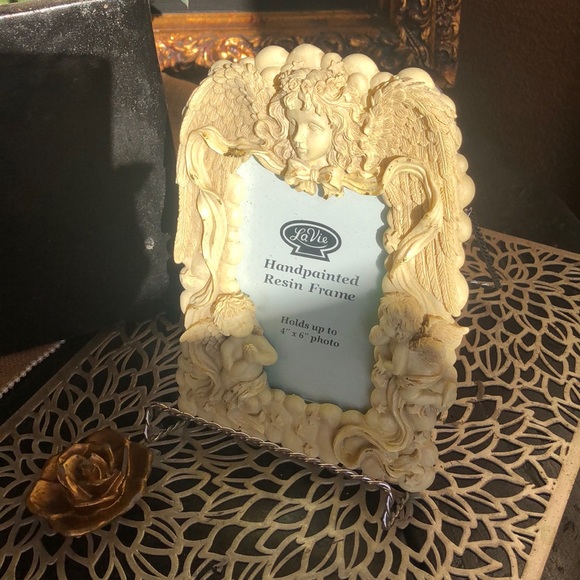 Handpainted picture frame - Picture 2 of 2